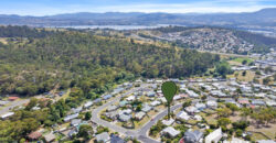 25 Bradfield St, Claremont TAS 7011