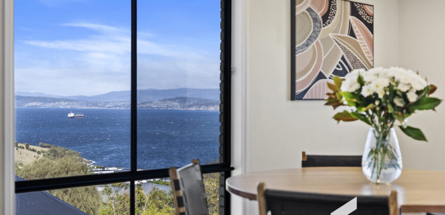 4 Endeavour Court, Tranmere TAS 7018