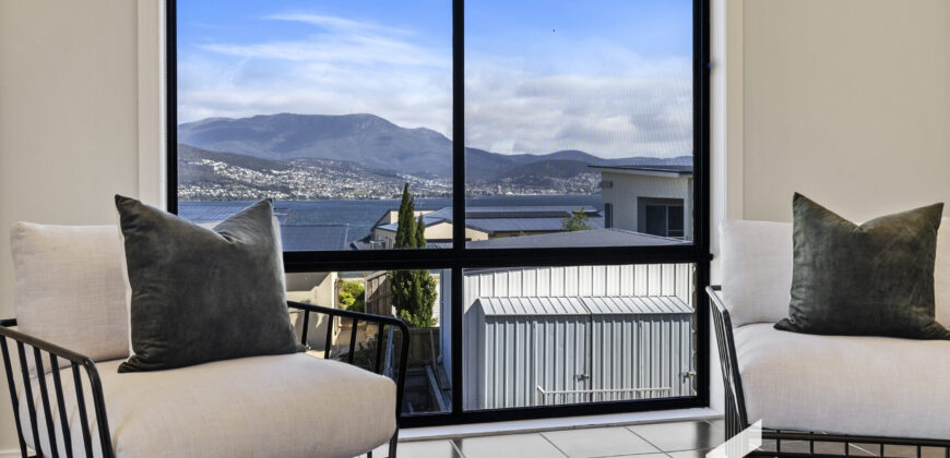 4 Endeavour Court, Tranmere TAS 7018