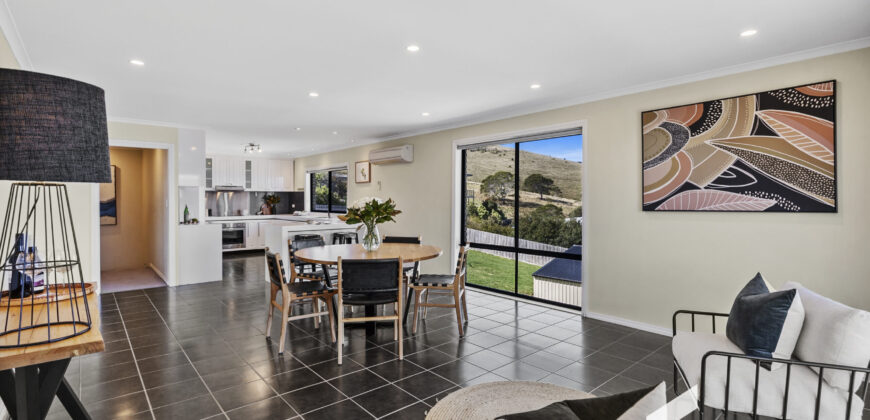 4 Endeavour Court, Tranmere TAS 7018