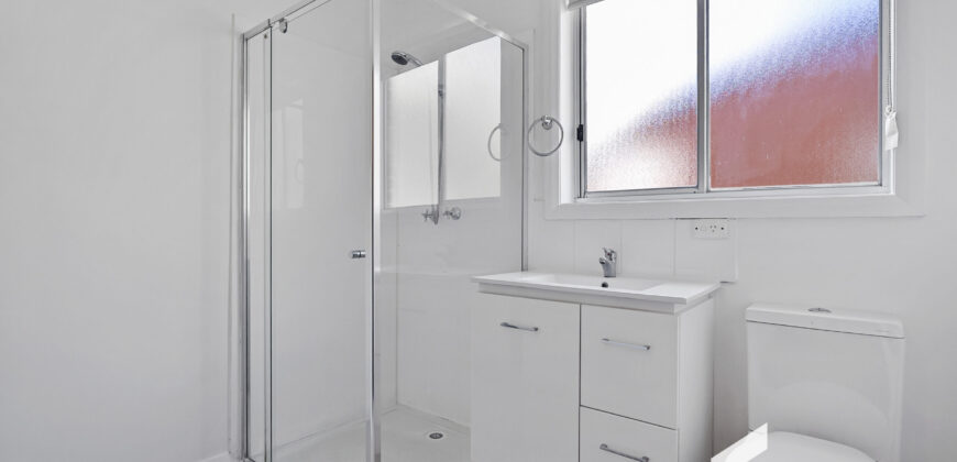 1/40 Broadwaters Pde, SANDY BAY TAS 7005