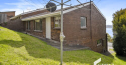 1/40 Broadwaters Pde, SANDY BAY TAS 7005