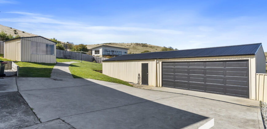 4 Endeavour Court, Tranmere TAS 7018