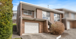 1/40 Broadwaters Pde, SANDY BAY TAS 7005