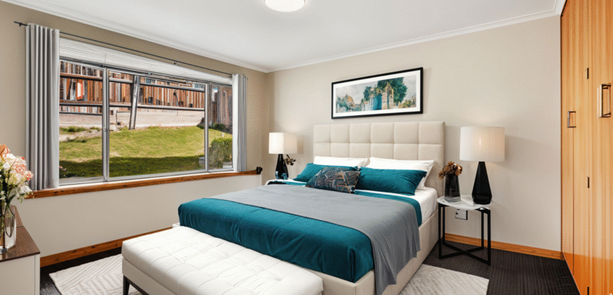 1/40 Broadwaters Pde, SANDY BAY TAS 7005