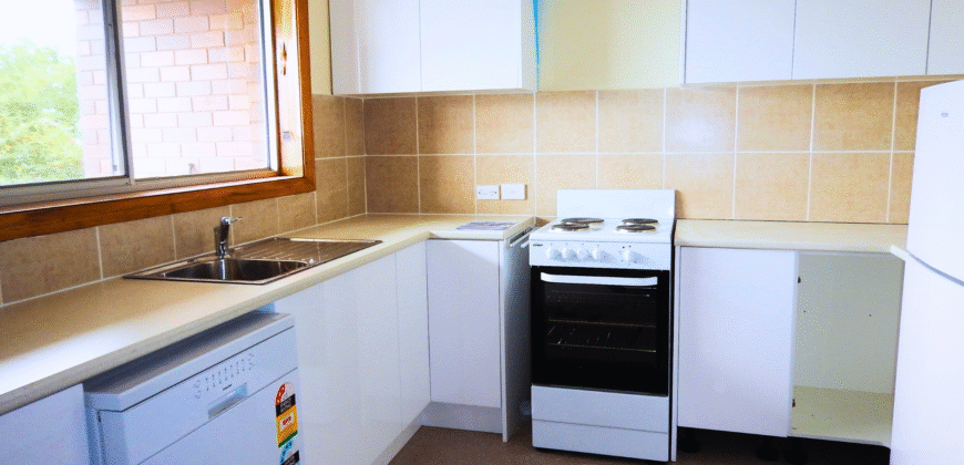 1/40 Broadwaters Pde, SANDY BAY TAS 7005