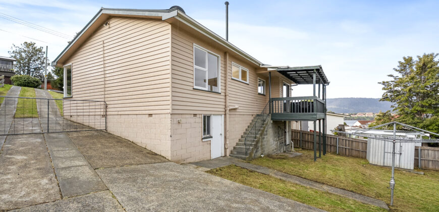 37 Chippendale Street, Claremont TAS 7011
