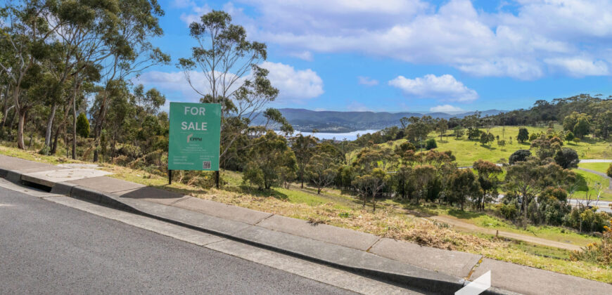 12 Hakea Dr, Tolmans Hill TAS 7007