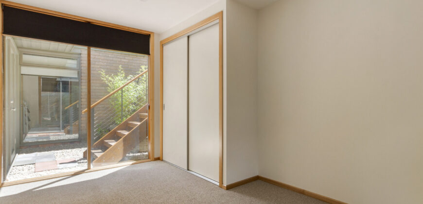 61 Liverpool Crescent, West Hobart TAS 7000