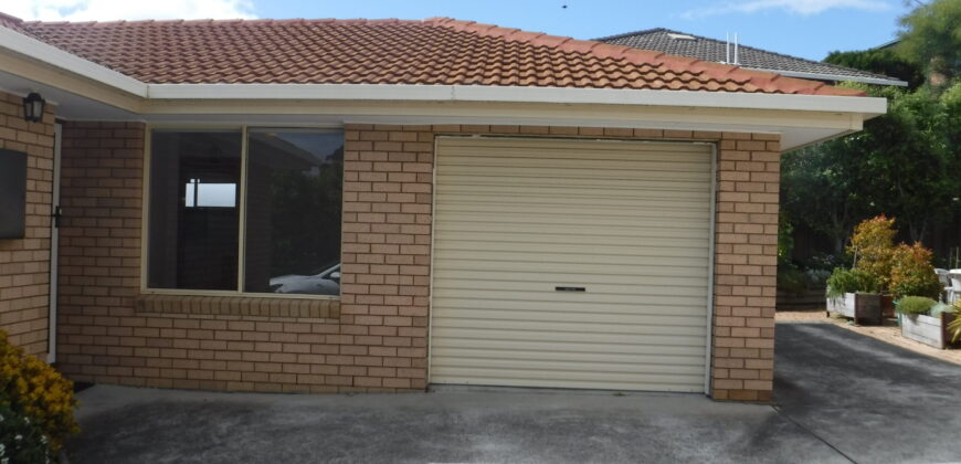 2/4 Hickson Place West Hobart, TAS 7000