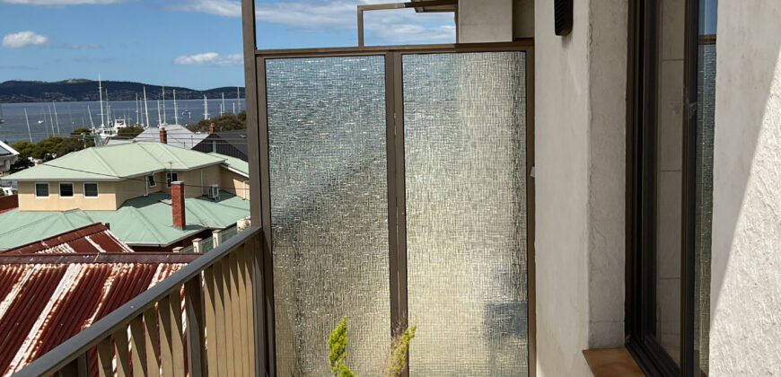 3/2 Ashfield Street, Sandy Bay TAS 7005