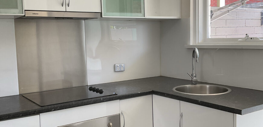 2/205a Churchill Avenue, Sandy Bay TAS 7005