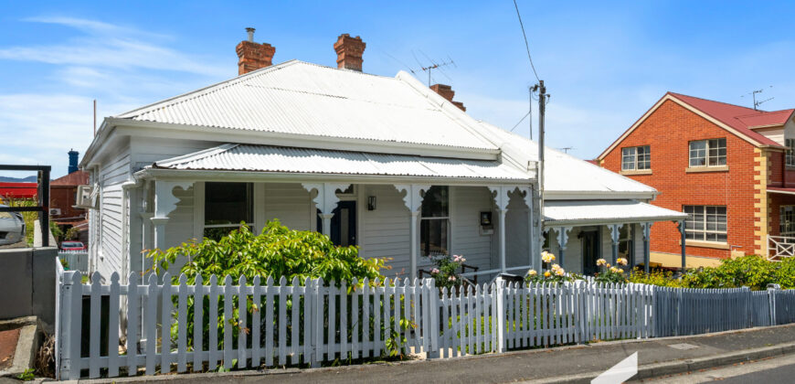 1 Flinders Lane,  Sandy Bay, TAS 7005