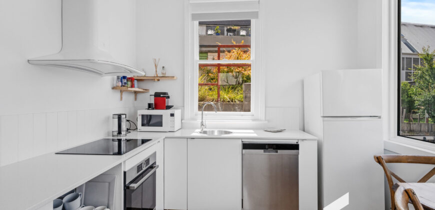 1 Flinders Lane,  Sandy Bay, TAS 7005