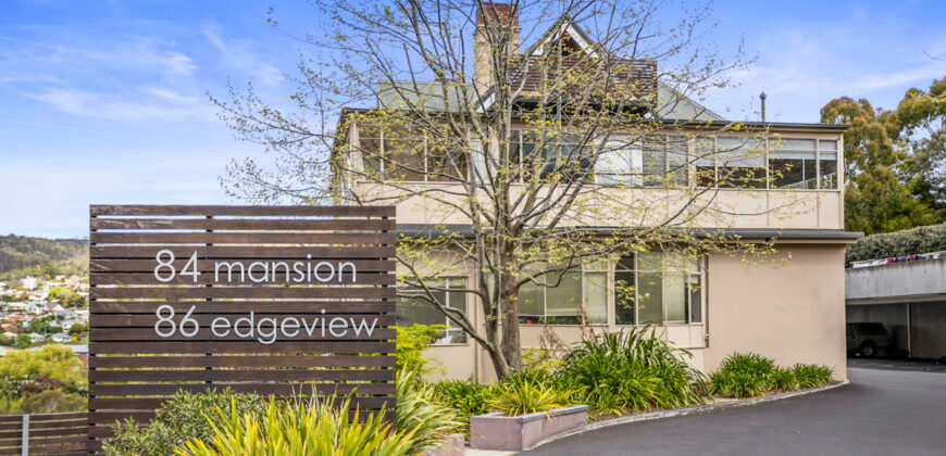 10/84 Upper Fitzroy Crescent, South Hobart TAS 7004