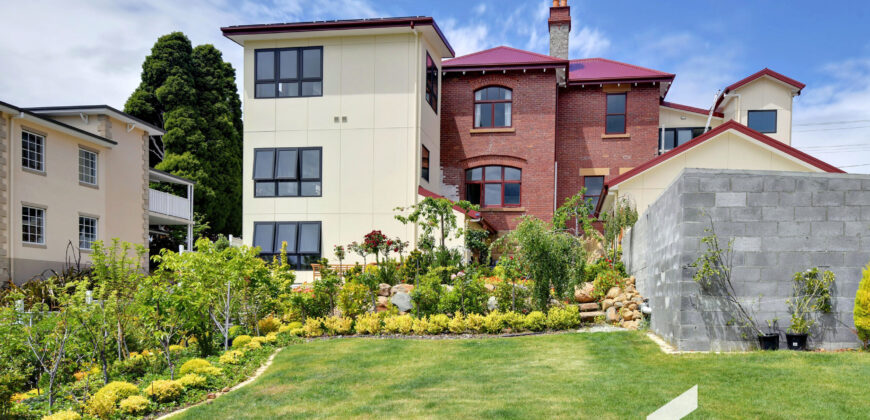 4/44 Cross St, New Town TAS 7008