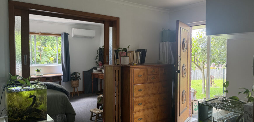 2a Watkins Avenue, West Hobart 7000