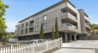 10/51 Sandy Bay Road, Battery Point TAS 7004