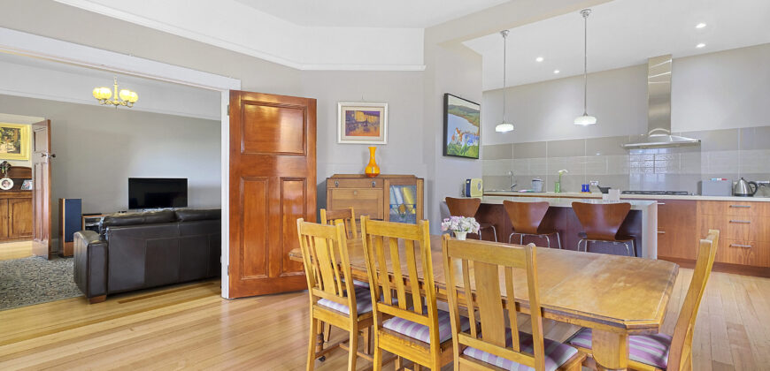 12 Braddon Avenue, SANDY BAY TAS 7005