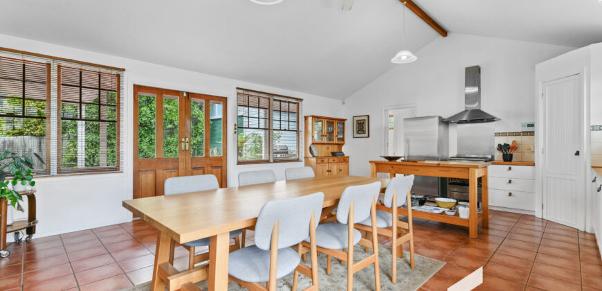 10 Courtney Street, Lenah Valley TAS 7008