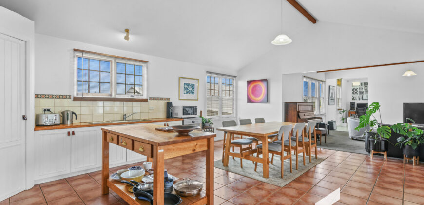 10 Courtney Street, Lenah Valley TAS 7008