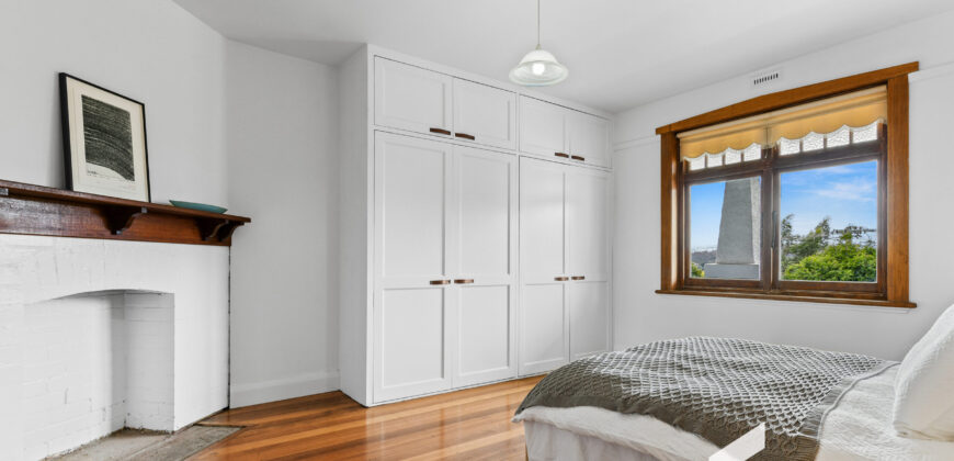 10 Courtney Street, Lenah Valley TAS 7008