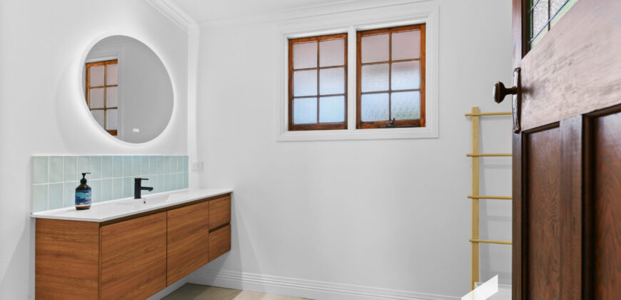 10 Courtney Street, Lenah Valley TAS 7008