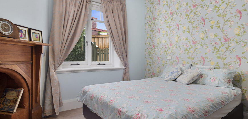 12 Braddon Avenue, SANDY BAY TAS 7005