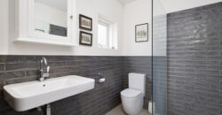 12 Braddon Avenue, SANDY BAY TAS 7005