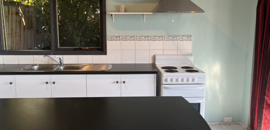 1/4 Amanda Crescent, SANDY BAY TAS 7005