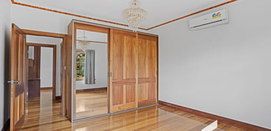 2/5 Clare Street, New Town TAS 7008