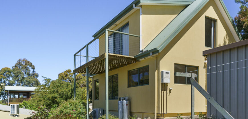 35 Auburn Road, Kingston Beach TAS 7050