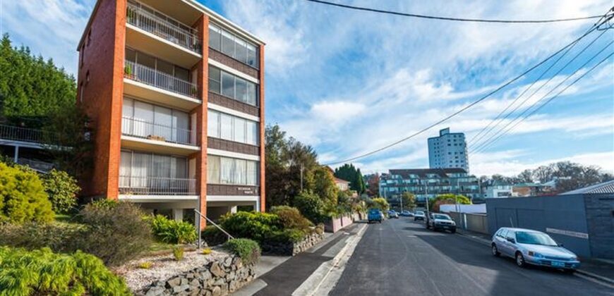 3/9 Clarke Avenue, Battery Point TAS 7004