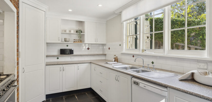 6 Scott Street, GLEBE TAS 7000