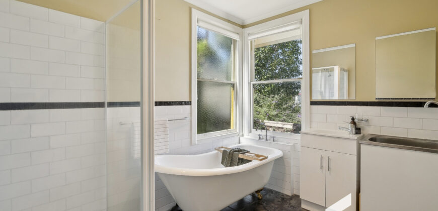 6 Scott Street, GLEBE TAS 7000