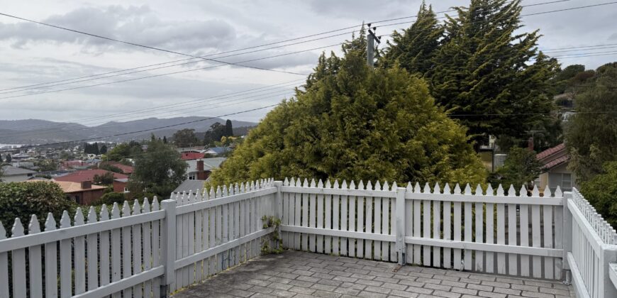 28 Giblin St, Lenah Valley TAS 7008