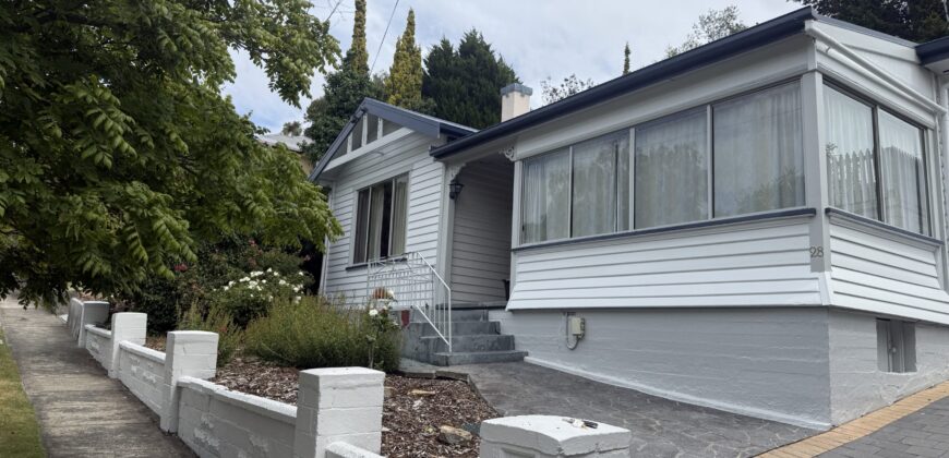 28 Giblin St, Lenah Valley TAS 7008