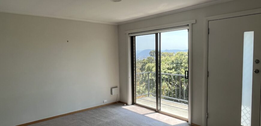 2/11 Lachlan Drive, Mount Nelson TAS 7007