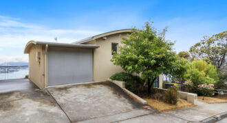 1/31 Nicholas Drive, SANDY BAY TAS 7005