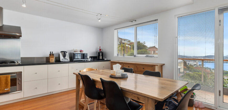 1/31 Nicholas Drive, SANDY BAY TAS 7005