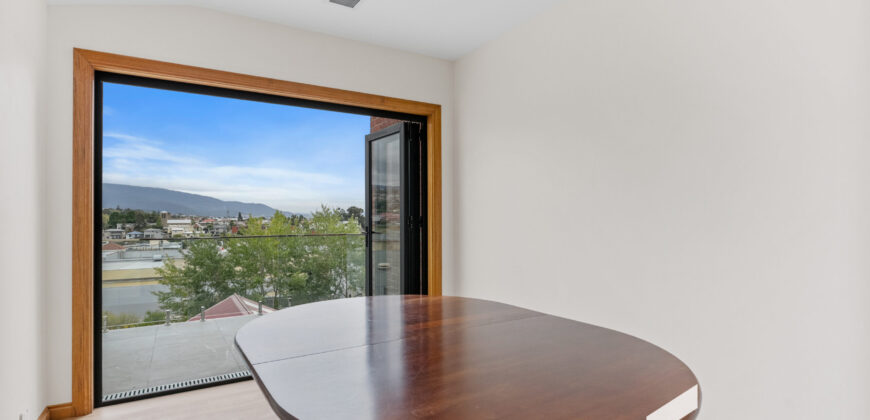 3/44 Cross St, New Town TAS 7008