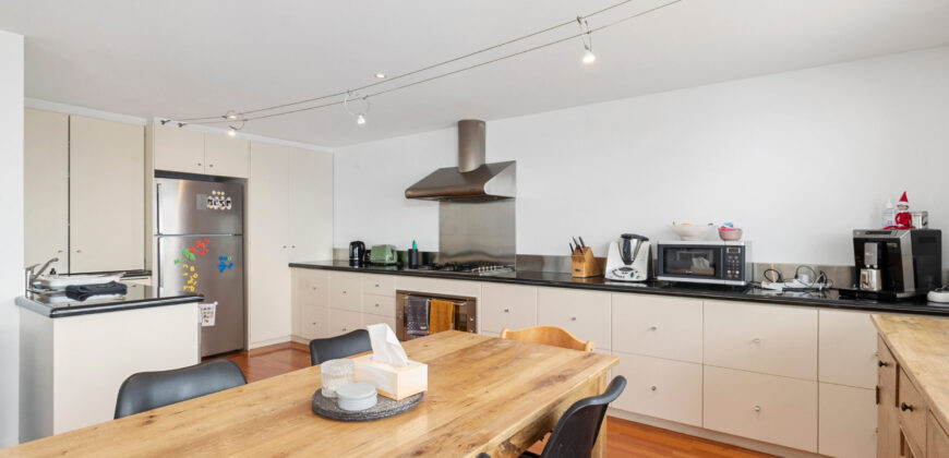 1/31 Nicholas Drive, SANDY BAY TAS 7005