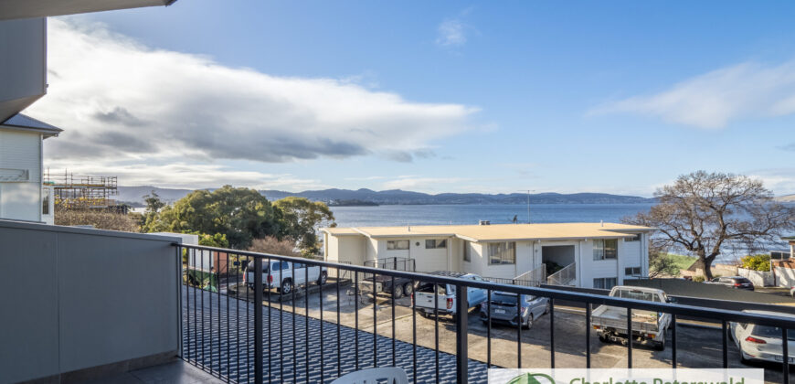 3/20 Hampden Rd, Battery Point TAS 7004