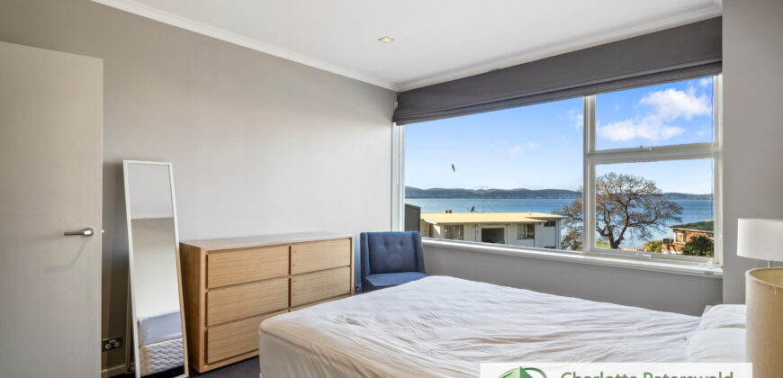 3/20 Hampden Rd, Battery Point TAS 7004