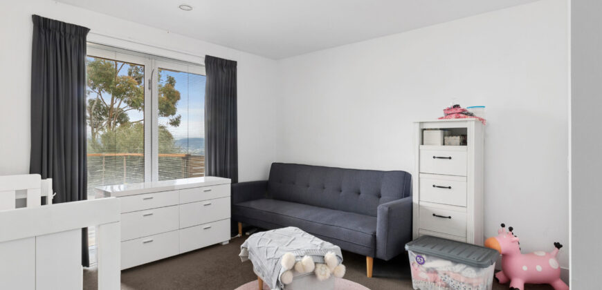 1/31 Nicholas Drive, SANDY BAY TAS 7005