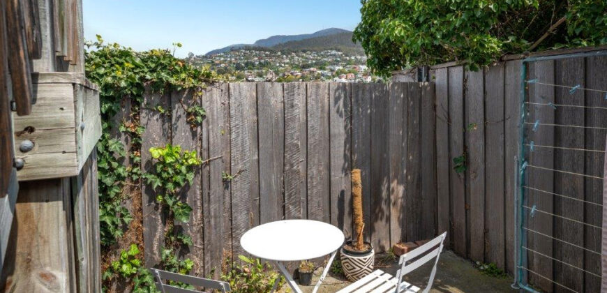 2/55 Patrick St, Hobart TAS 7000