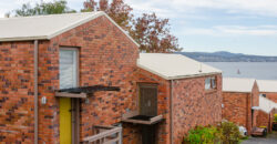 1/674 Sandy Bay Road, SANDY BAY TAS 7005