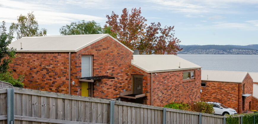 1/674 Sandy Bay Road, SANDY BAY TAS 7005
