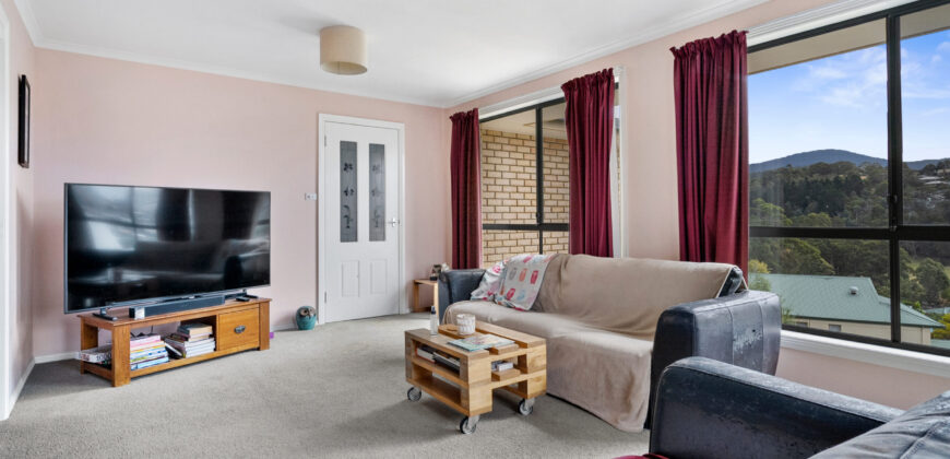 4 Jeannette Court, Lenah Valley TAS 7008