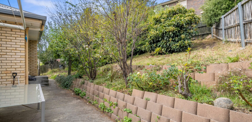 4 Jeannette Court, Lenah Valley TAS 7008
